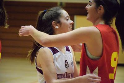 Galería de clics del Segle XXI-Bàsquet Femení Sant Adrià (Liga Femenina 2)