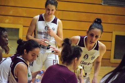 Galería de clics del Segle XXI-Bàsquet Femení Sant Adrià (Liga Femenina 2)