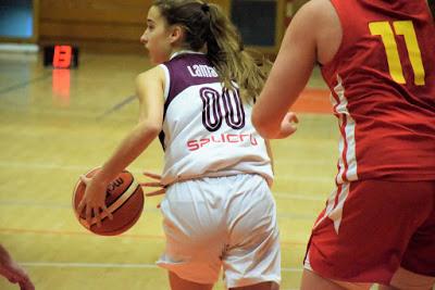 Galería de clics del Segle XXI-Bàsquet Femení Sant Adrià (Liga Femenina 2)