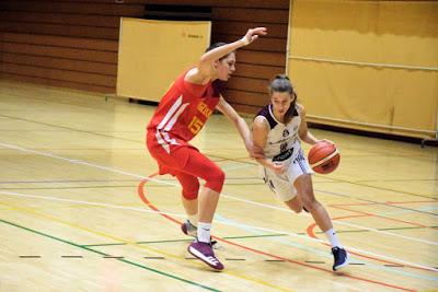 Galería de clics del Segle XXI-Bàsquet Femení Sant Adrià (Liga Femenina 2)