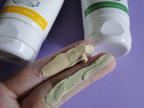 Mascarillas Sri Sri: neem y cúrcuma para una piel radiante. Mascarillas Sri Sri: neem y cúrcuma para una piel radiante.