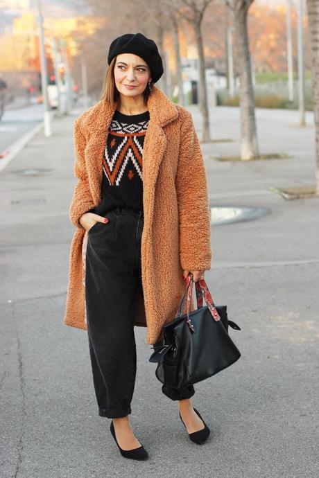 Look con slouchy y boina Look con slouchy y boina