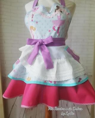 MOCHILAS DE TELA Y DELANTALES