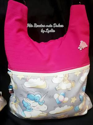 MOCHILAS DE TELA Y DELANTALES