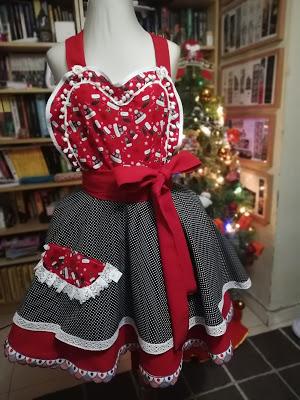 MOCHILAS DE TELA Y DELANTALES