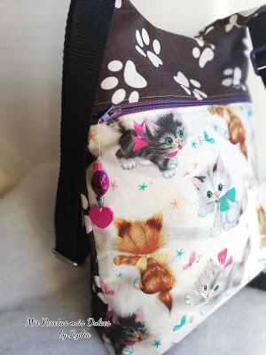 MOCHILAS DE TELA Y DELANTALES