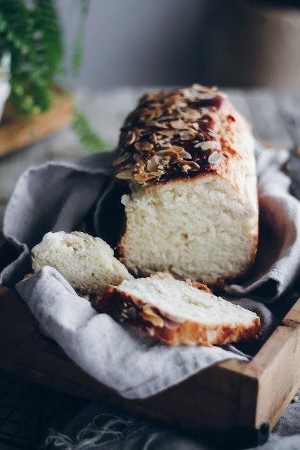 Brioche de Mascarpone y almendras