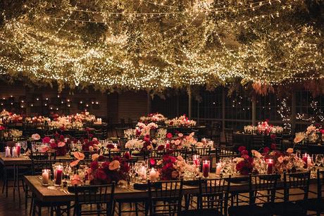 Boda de noche llena de luces | iluminacion | Bodas de Cuento