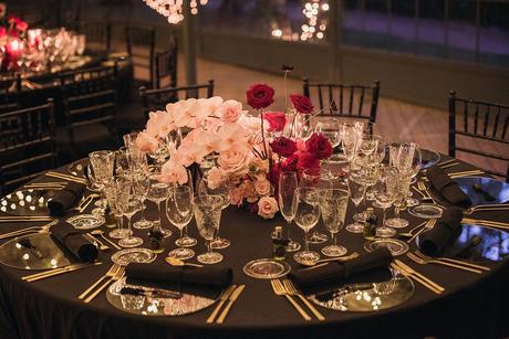 Boda de noche llena de luces | centro de mesa | Bodas de Cuento