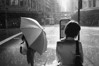 SORTE-ANDO EL FANGO, ENTRE TANGOS.