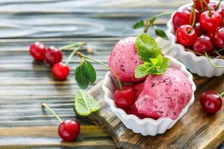 Helados con Cerezas al kirsch Helados con Cerezas al kirsch