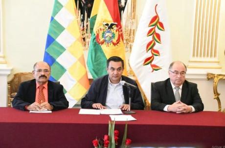 Gobierno de facto de Bolivia suspende relaciones diplomáticas con Cuba