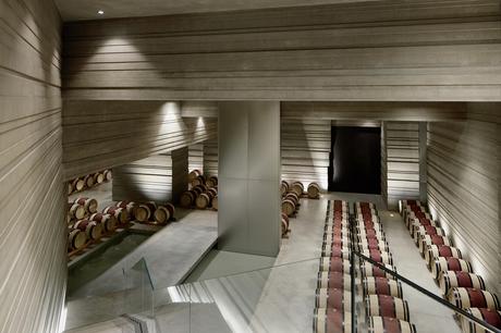 Masseto winery: el mejor Merlot italiano estrena su propio templo excavado en suelo toscano CantinaMasseto10