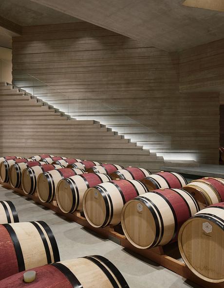 Masseto winery: el mejor Merlot italiano estrena su propio templo excavado en suelo toscano Food_and_Drink_Page_2_Image_0002_26