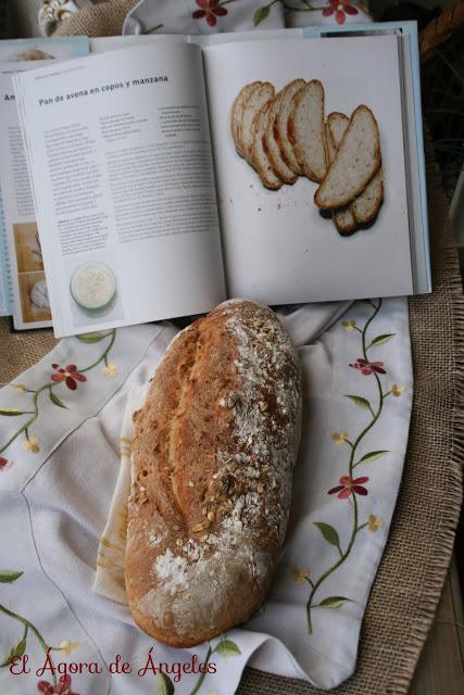 Pan de copos de avena y manzana El Ágora de Ángeles pan , copos de avena,Dan Lepard
