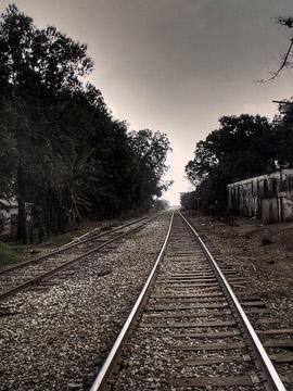 Para que sirven los balastros (Las piedras de la vía del tren)
