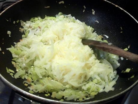 Cubos de tortilla con puerro, acelgas y alubias pintas – Cubi di frittata con bietole, porri e fagioli Cubos de tortilla con puerro, acelgas y alubias pintas – Cubi di frittata con bietole, porri e fagioli