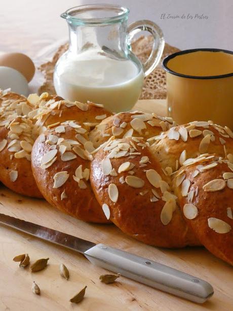 Trenza sueca de cardamomo con gofio