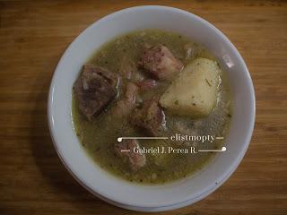 Sopa de carne y rabo de cerdo