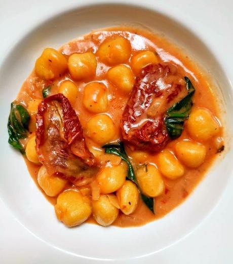 Receta de Gnocchi con tomates secos y espinacas Receta de Gnocchi con tomates secos y espinacas