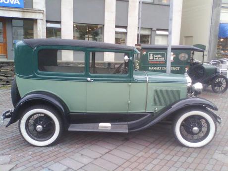 Galería de coches antiguos en Ísafjörður: Unos ejemplos Galería de coches antiguos en Ísafjörður: Unos ejemplos