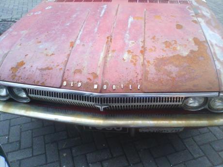 Galería de coches antiguos en Ísafjörður: Unos ejemplos Galería de coches antiguos en Ísafjörður: Unos ejemplos