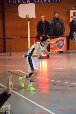 Galería de clics del Bàsquet Femení Sant Adrià-Unicaja (Liga Femenina 2)