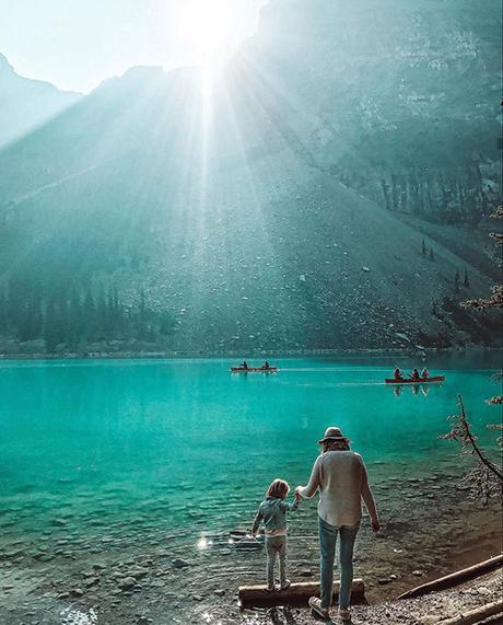 familia en lago norteamerica