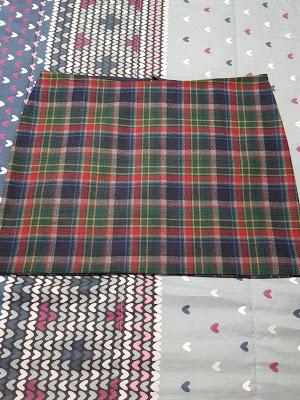 FALDA DE CUADROS