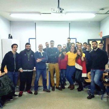 Pedro Jaén: 'Contenidos en entorno Blogger y gestión profesional de redes sociales'