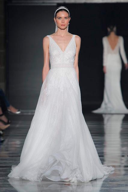 El Art Déco inspira la colección de novias 2020 de Rosa Clará que se ha presentado en la Valmont Barcelona Bridal Fashion Week