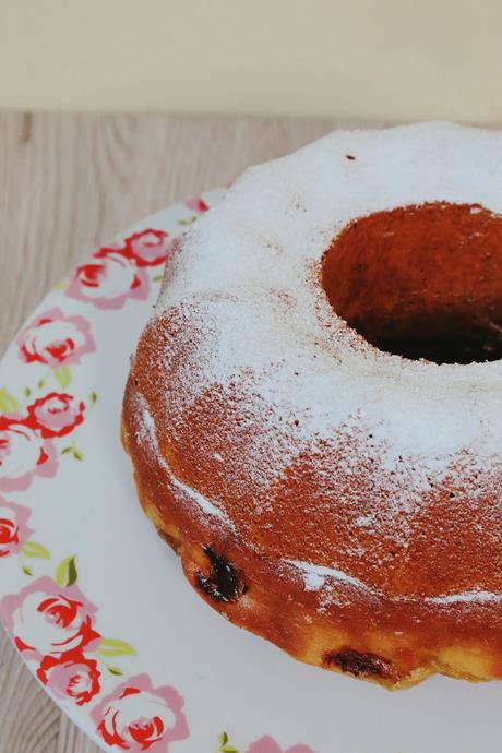 BUNDT CAKE DE CACAHUETE Y PLÁTANO BUNDT CAKE DE CACAHUETE Y PLÁTANO