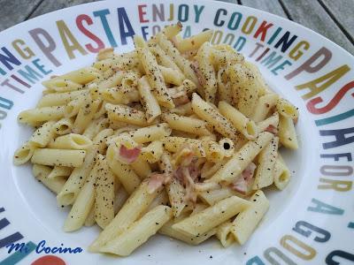 MACARRONES A LA CARBONARA (MACCHERONI ALLA CARBONARA)