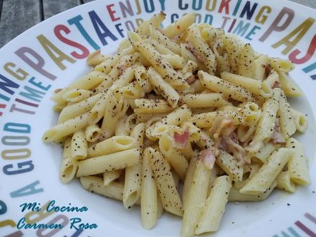 MACARRONES A LA CARBONARA (MACCHERONI ALLA CARBONARA)