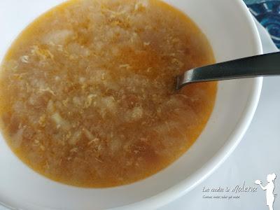 Sopas de ajo castellanas.  Una receta tradicional para cuando aprieta el frío