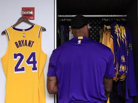 王者官网-
泪眼!湖人换地板,詹煌纹身细节曝光,甜瓜因悲伤错过了比赛。。 王者官网-
泪眼!湖人换地板,詹煌纹身细节曝光,甜瓜因悲伤错过了比赛。。