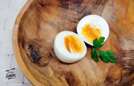 Cocer huevos. Trucos para hacer el huevo cocido perfecto