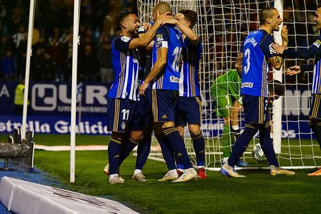 La Ponferradina endereza el rumbo y deja en casa tres merecidos puntos (3-1)