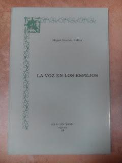 La voz en los espejos La voz en los espejos