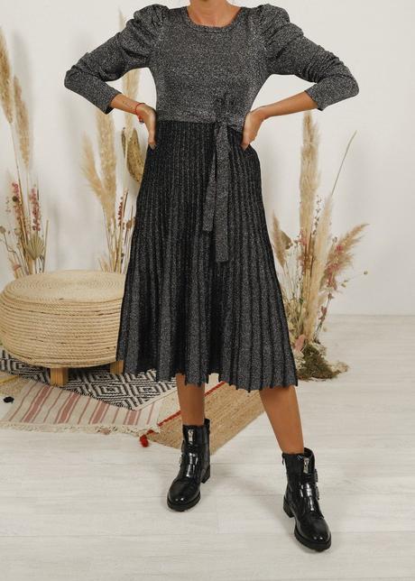 Falda Plisada Plateada Corta