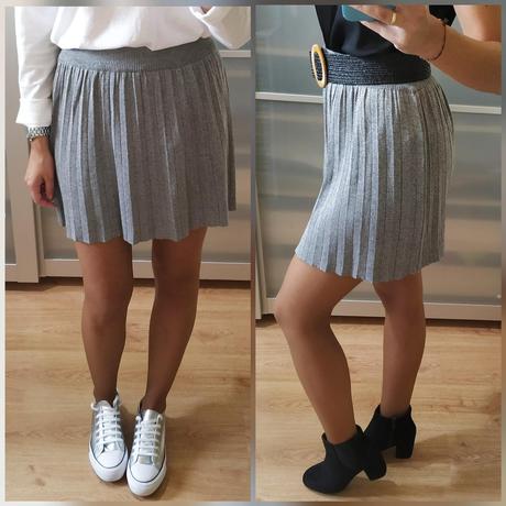 Falda Plisada Plateada Corta