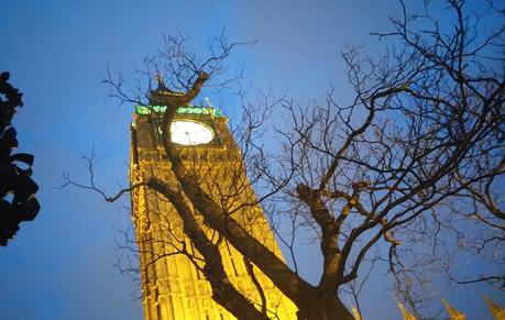 Una Noche Como Todas, Una Reflexión Como Ninguna