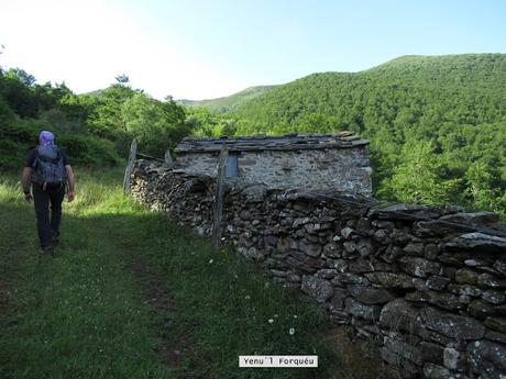 La Romía-La Paradiel.la-Escuenas