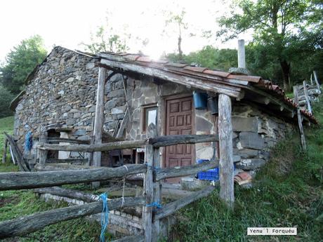 La Romía-La Paradiel.la-Escuenas