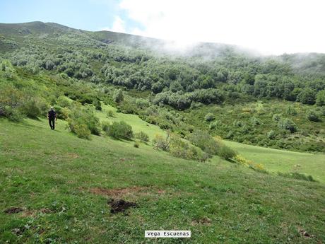 La Romía-La Paradiel.la-Escuenas