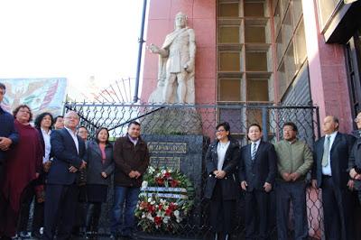 RINDEN HOMENAJE A NEZAHUALCÓYOTL A 548 AÑOS DE SU MUERTE