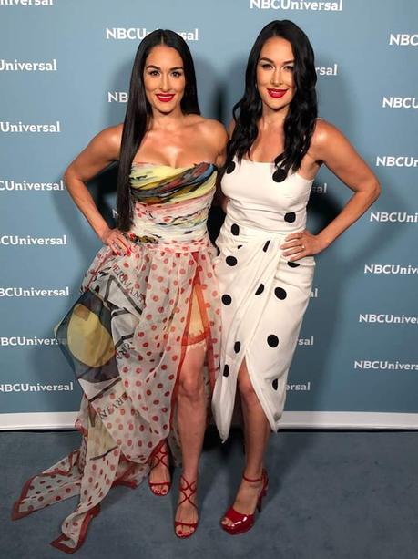 Nikki y Brie Bella revelan temporada 5 de Total Bellas