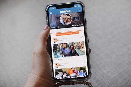 Famileo es la app que crea una revista para los abuelos