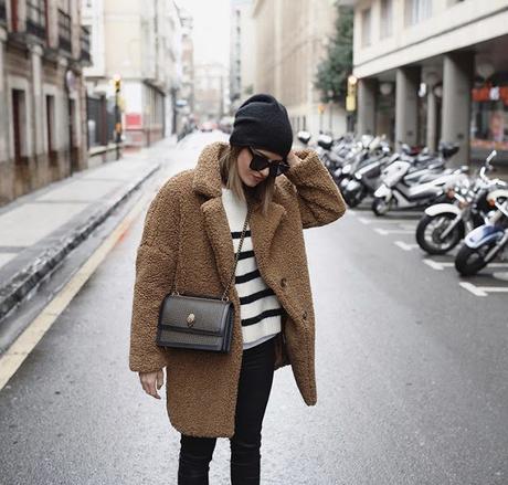 UN LOOK PARA CADA DÍA DE LA SEMANA (210).-