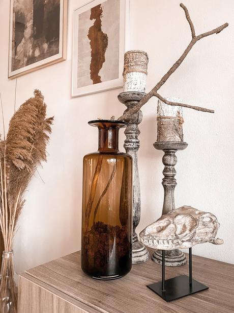 Salón de estilo nordico con toque rústico 